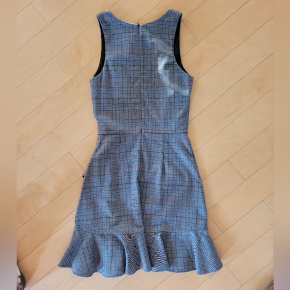 XS Design lab dress - Picture 4 of 4